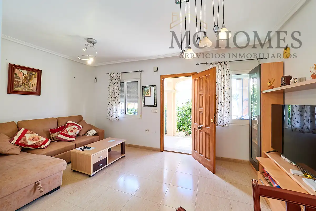 Casa aparellada amb piscina de lloguer a Calle Antonio Conesa Morales, imagen 11