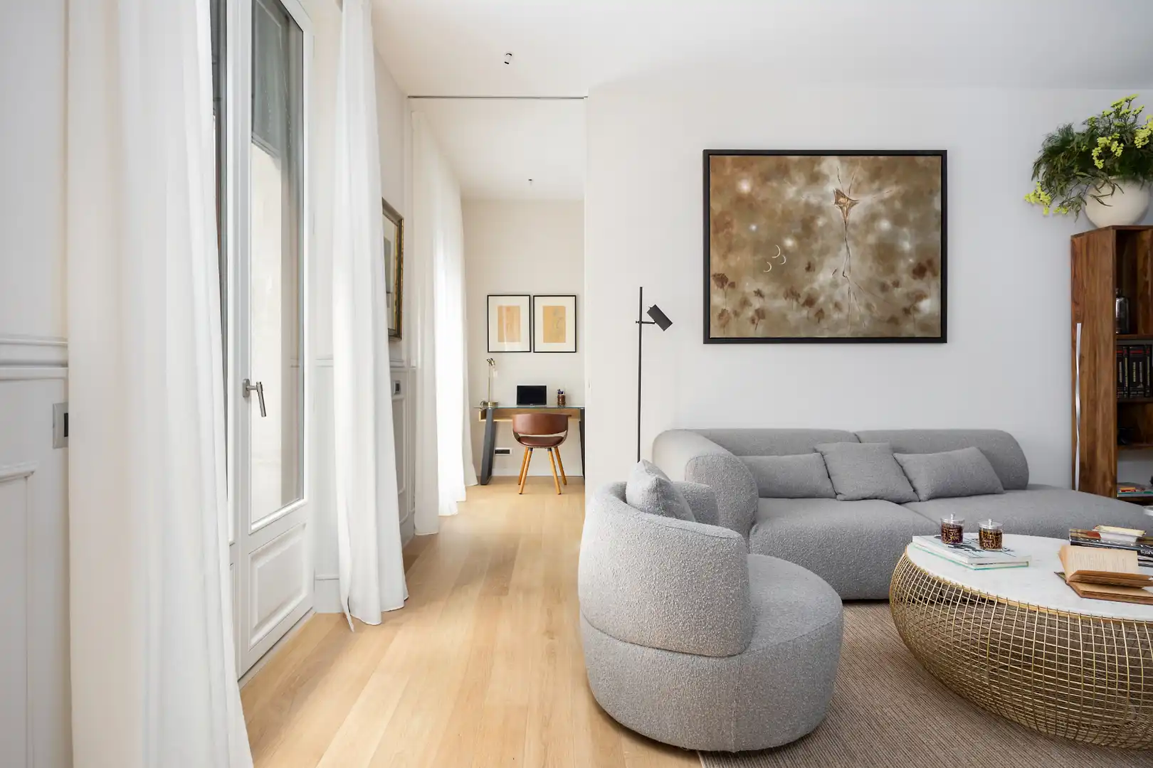Sala d'estar de Apartament de lloguer en Barcelona amb Aire condicionat, Calefacció i Parquet