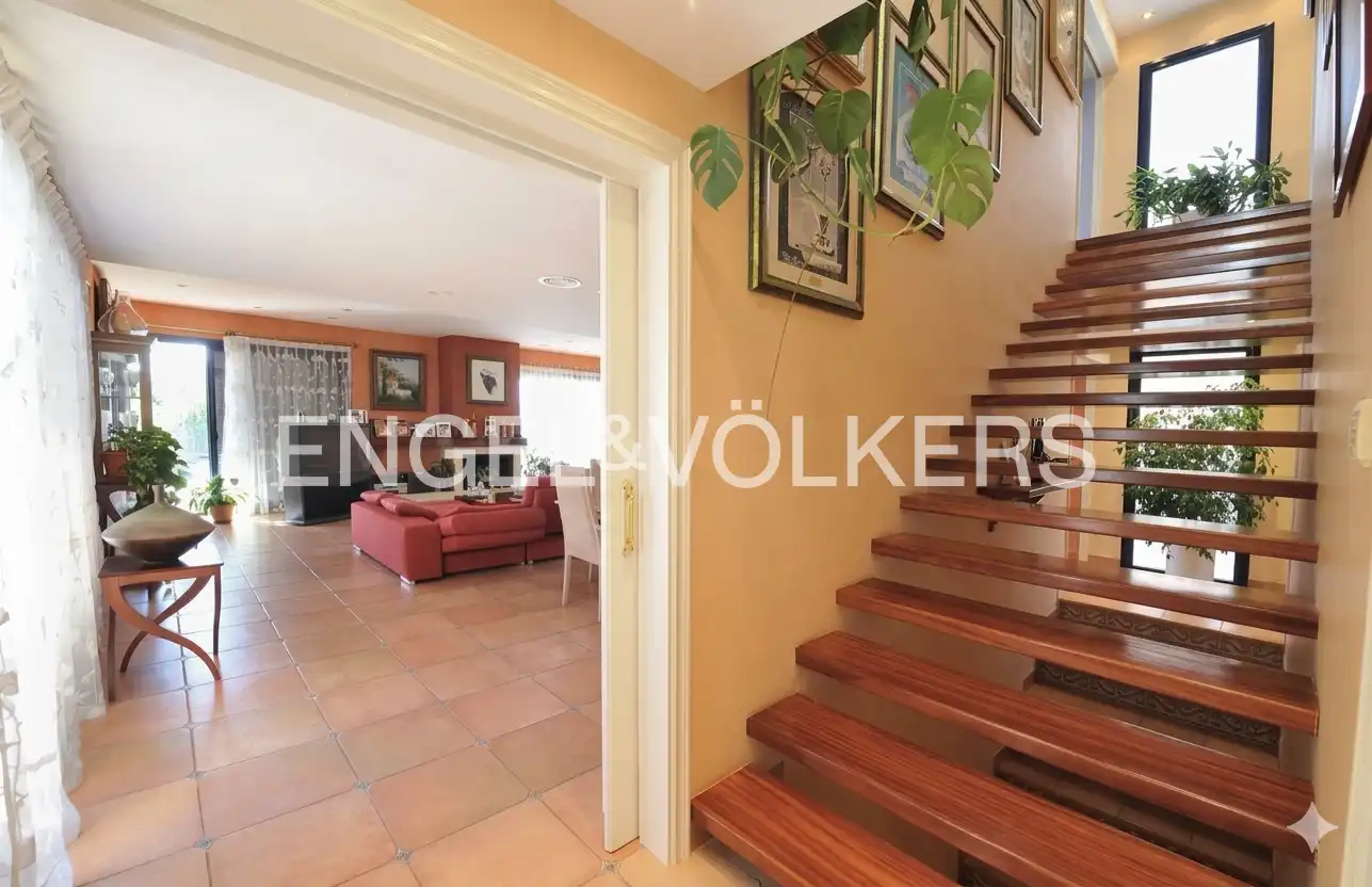 Houses for sale in El Vendrell  with Air Conditioner, Heating and Private garden
