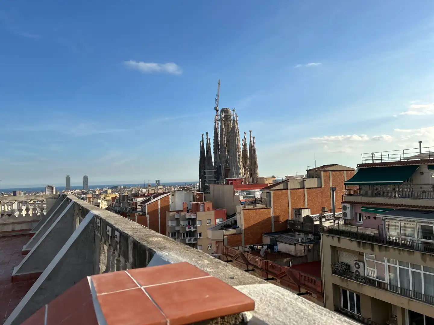 Vista exterior de Piso en venta en Barcelona con Aire acondicionado, Calefacción y Parquet