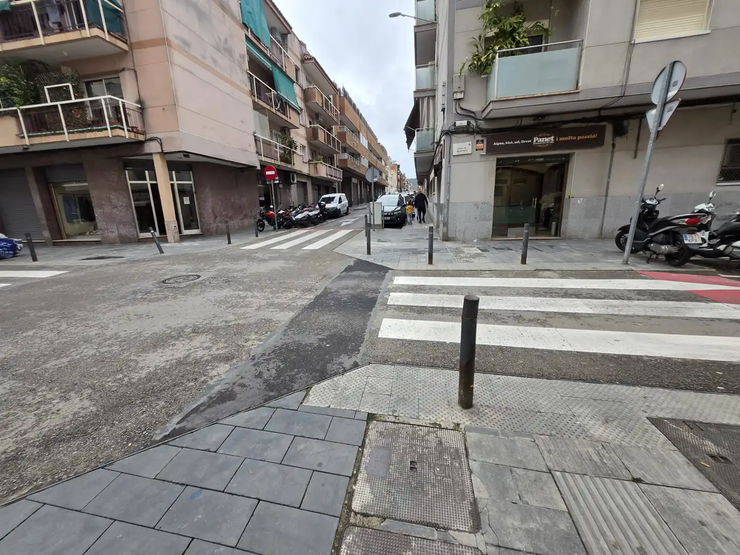 Vista exterior de Piso en venta en Sant Boi de Llobregat