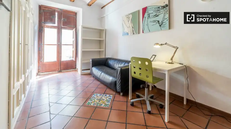 Wohnzimmer von Wohnung zur untervermieten in Valencia mit Klimaanlage, Heizung und Möbliert