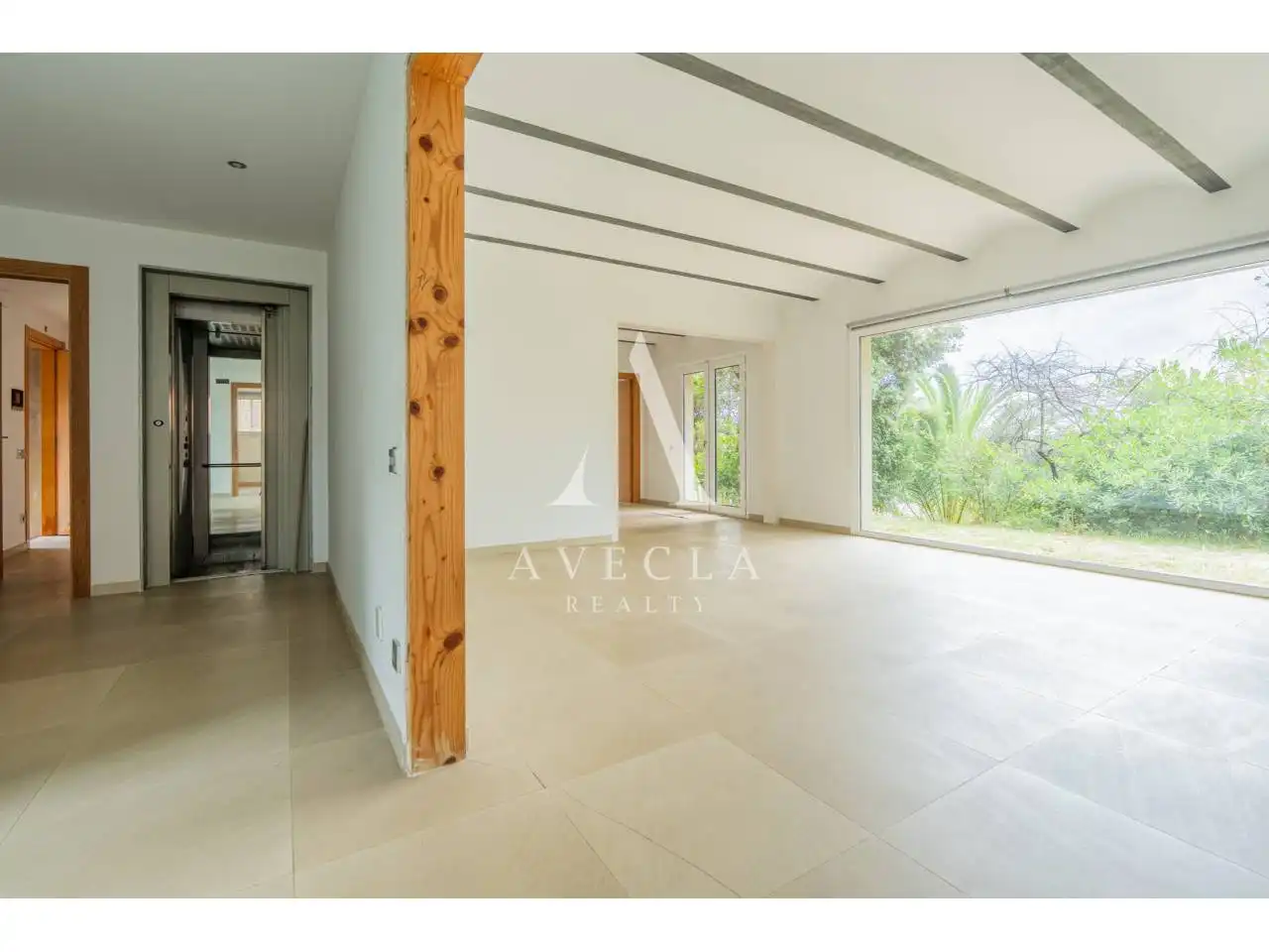Wohnzimmer von Haus oder Chalet zum Verkauf in Cerdanyola del Vallès mit Klimaanlage, Heizung und Privatgarten