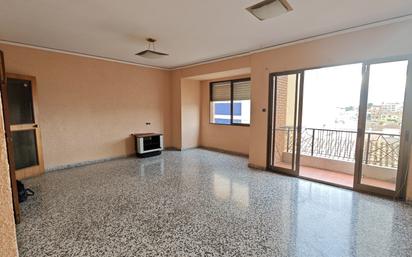 Living room of Flat for sale in Riba-roja de Túria  with Balcony