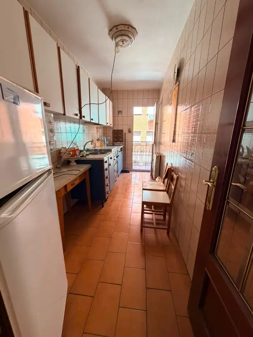 Cocina de Piso en venta en Madrid con Calefacción, Terraza y Balcón