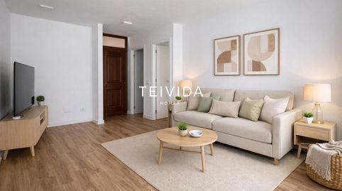 Foto 4 de Piso en venta en Avenida Rafael Puig Lluvina, Playa de las Américas, Arona