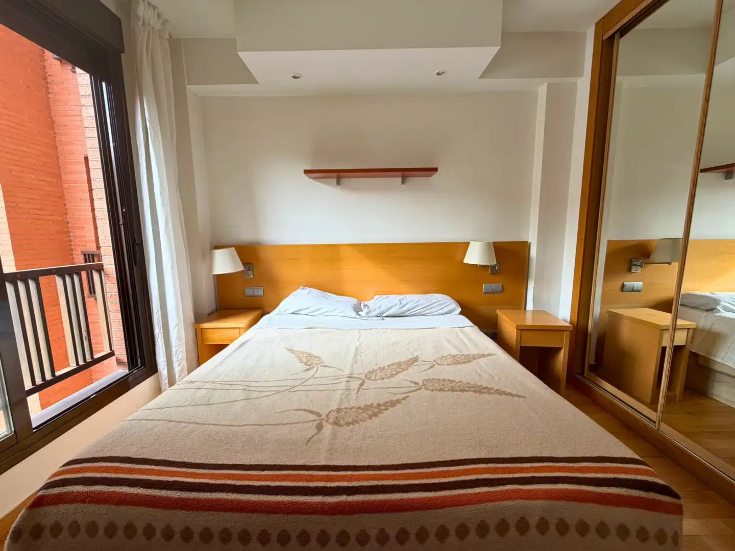 Dormitori de Apartament en venda en Madrid amb Aire condicionat, Calefacció i Parquet