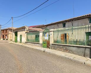 Exterior view of House or chalet for sale in Aspariegos