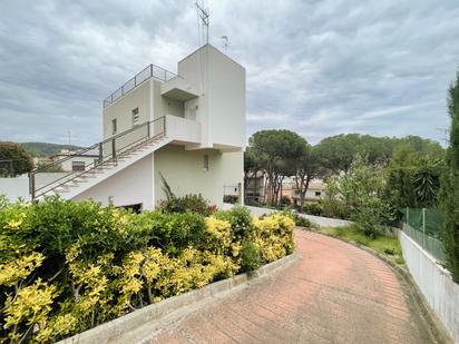 Vista exterior de Casa o xalet en venda en Castell-Platja d'Aro amb Terrassa