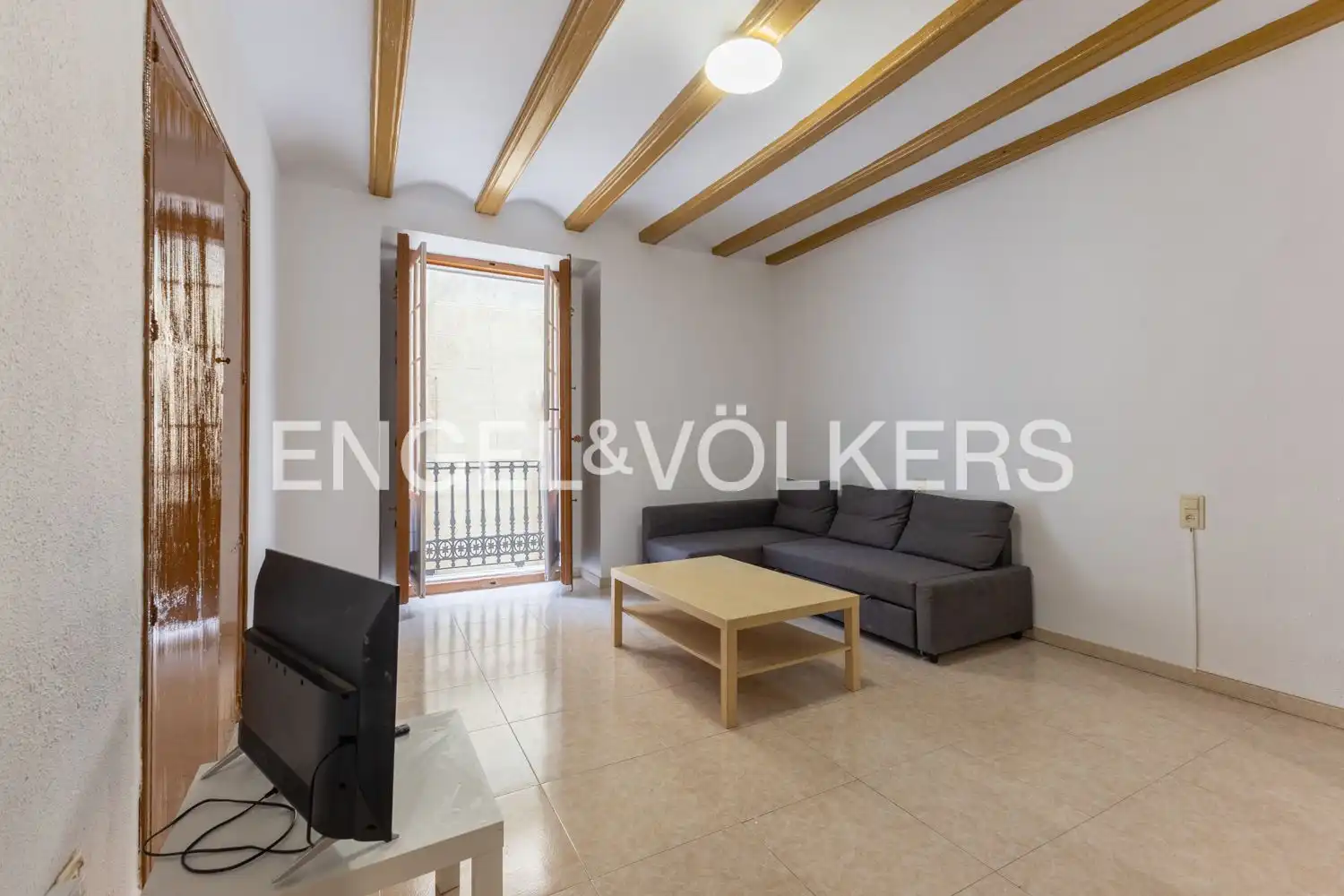 Living room of Flat for rent in Ciutat Vella 