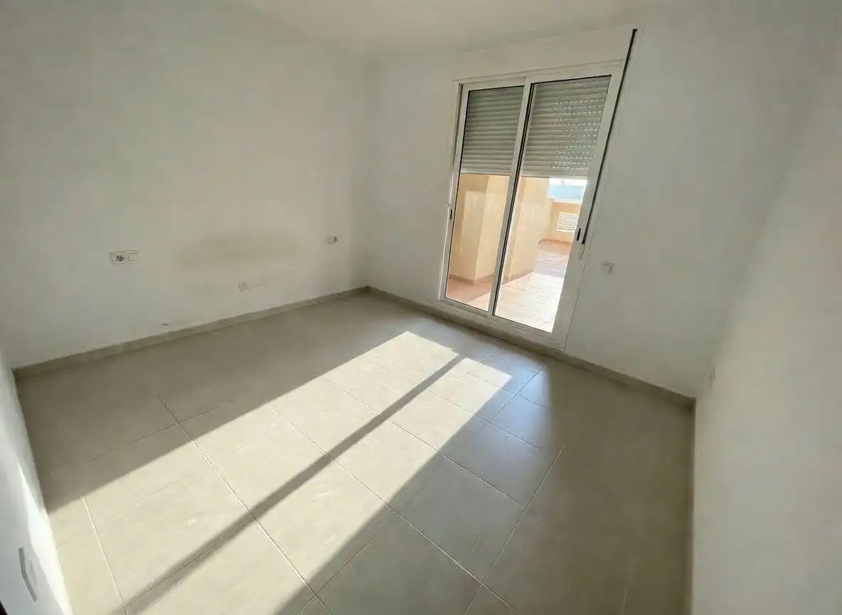 Dormitori de Apartament en venda en La Ràpita amb Terrassa