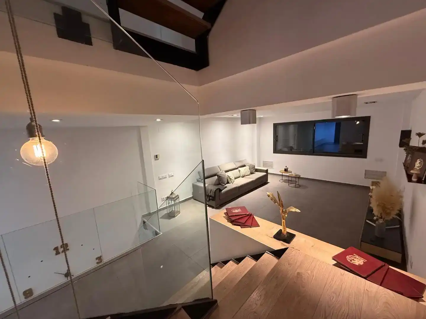 Detached homes for sale in Badalona  with Air Conditioner, Swimming Pool and Balcony