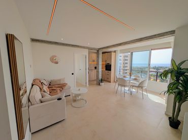 Penthouse with pool for sale in Marbella Centro