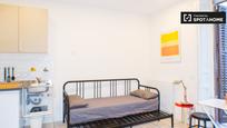 Bedroom of Flat to rent in  Madrid Capital  with Air Conditioner, Heating and Furnished