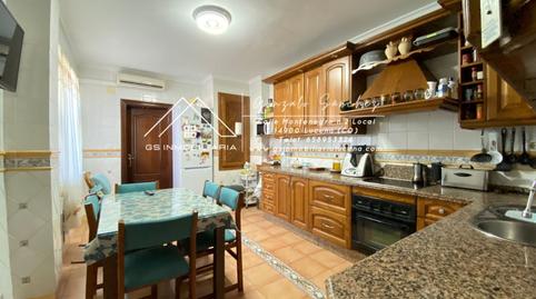 Foto 4 de Casa adosada en venda a El Valle, Lucena