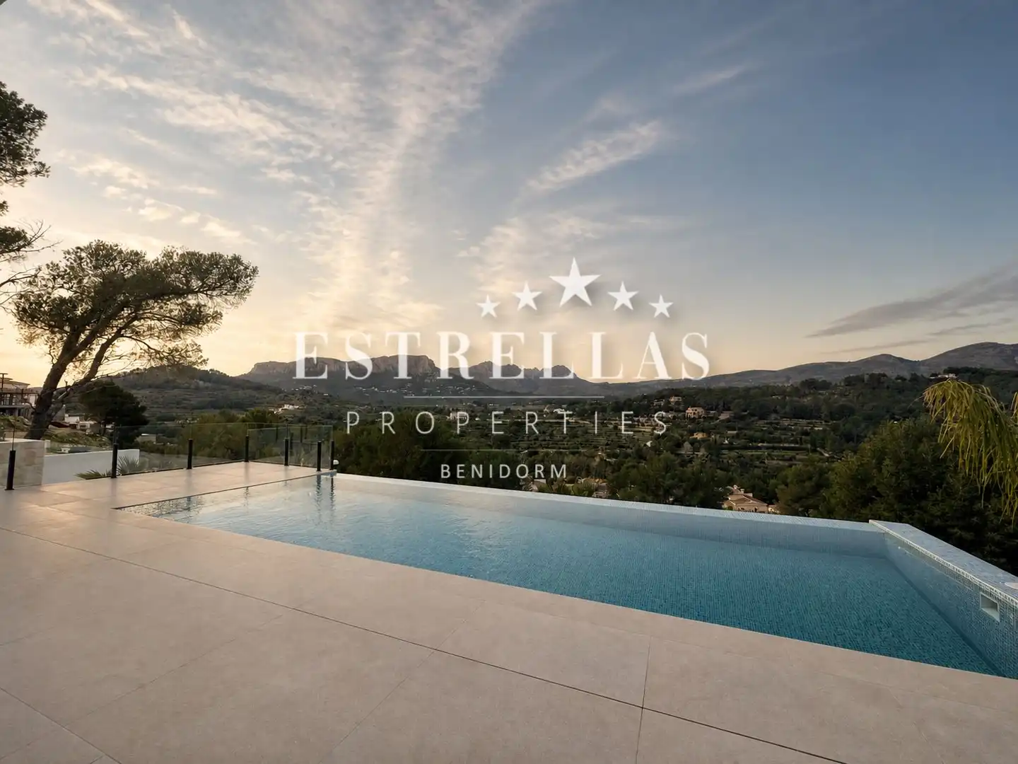 Chalet con piscina en venta en La Empedrola, imagen 8