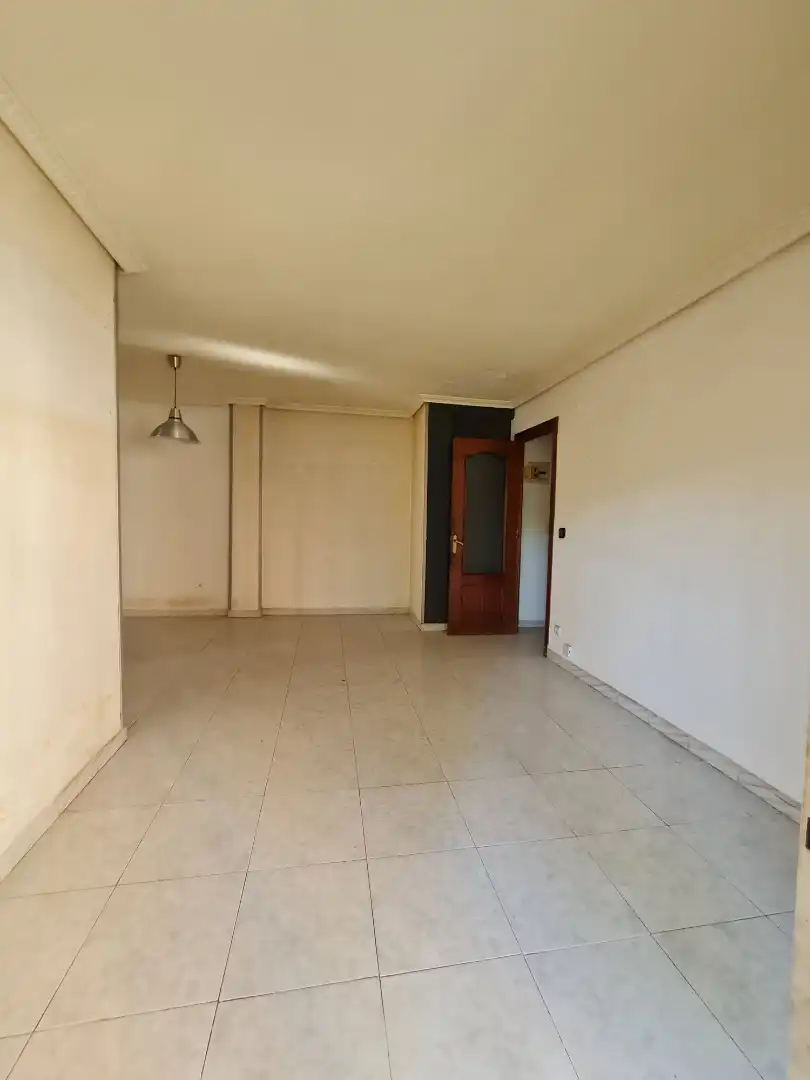 Wohnzimmer von Wohnung zum Verkauf in Fuenlabrada mit Klimaanlage und Heizung