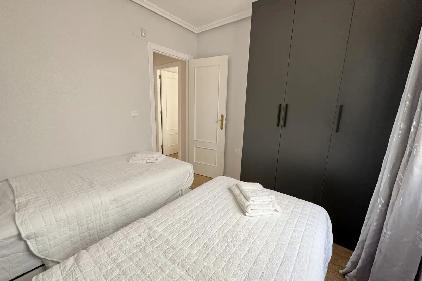 Habitación de Planta baja de alquiler en Formentera del Segura con Aire acondicionado, Calefacción y Terraza