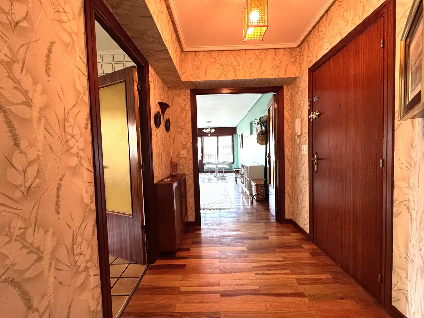Wohnung zum Verkauf in Artziniega mit Heizung, Privatgarten und Parkett