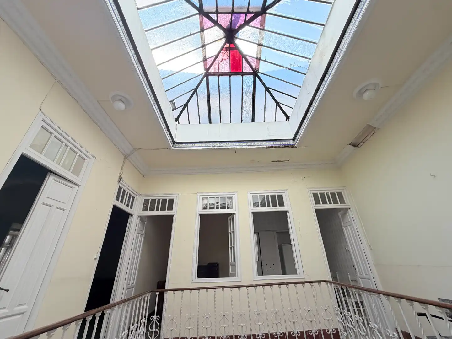 Casa amb terrassa en venda a Calle Gravina