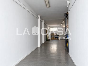 Local comercial en venda a Artigues - Llefià
