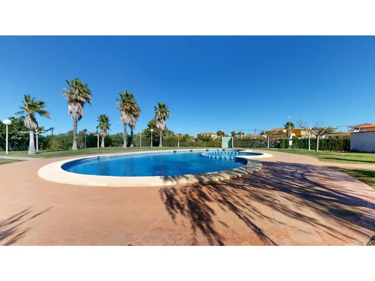 Piscina de Casa o xalet en venda en Turís amb Aire condicionat, Calefacció i Jardí privat