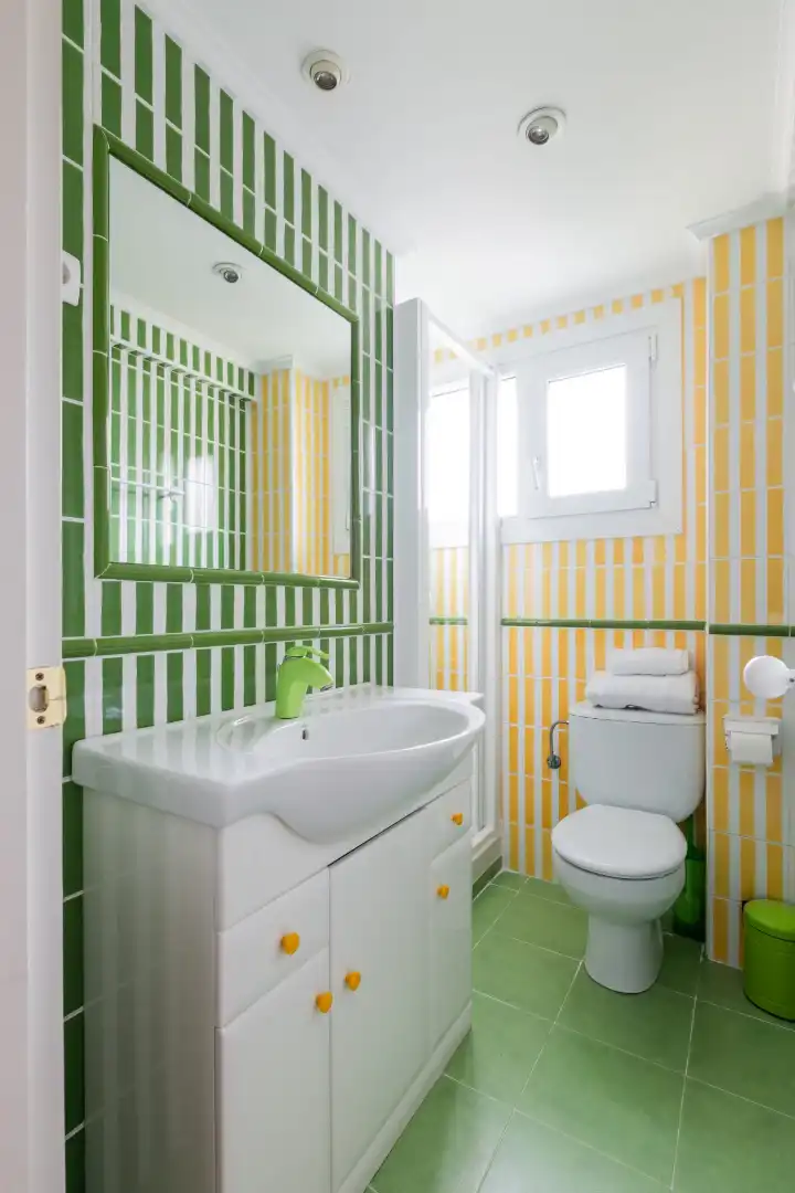 Badezimmer von Wohnung zur Miete in Sopela mit Heizung, Terrasse und Möbliert
