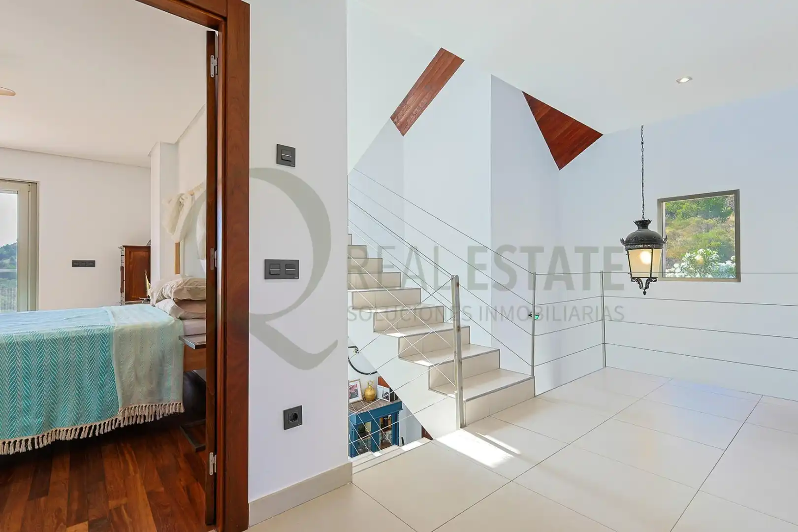 Casa o xalet en venda en Alicante / Alacant amb Aire condicionat, Calefacció i Jardí privat