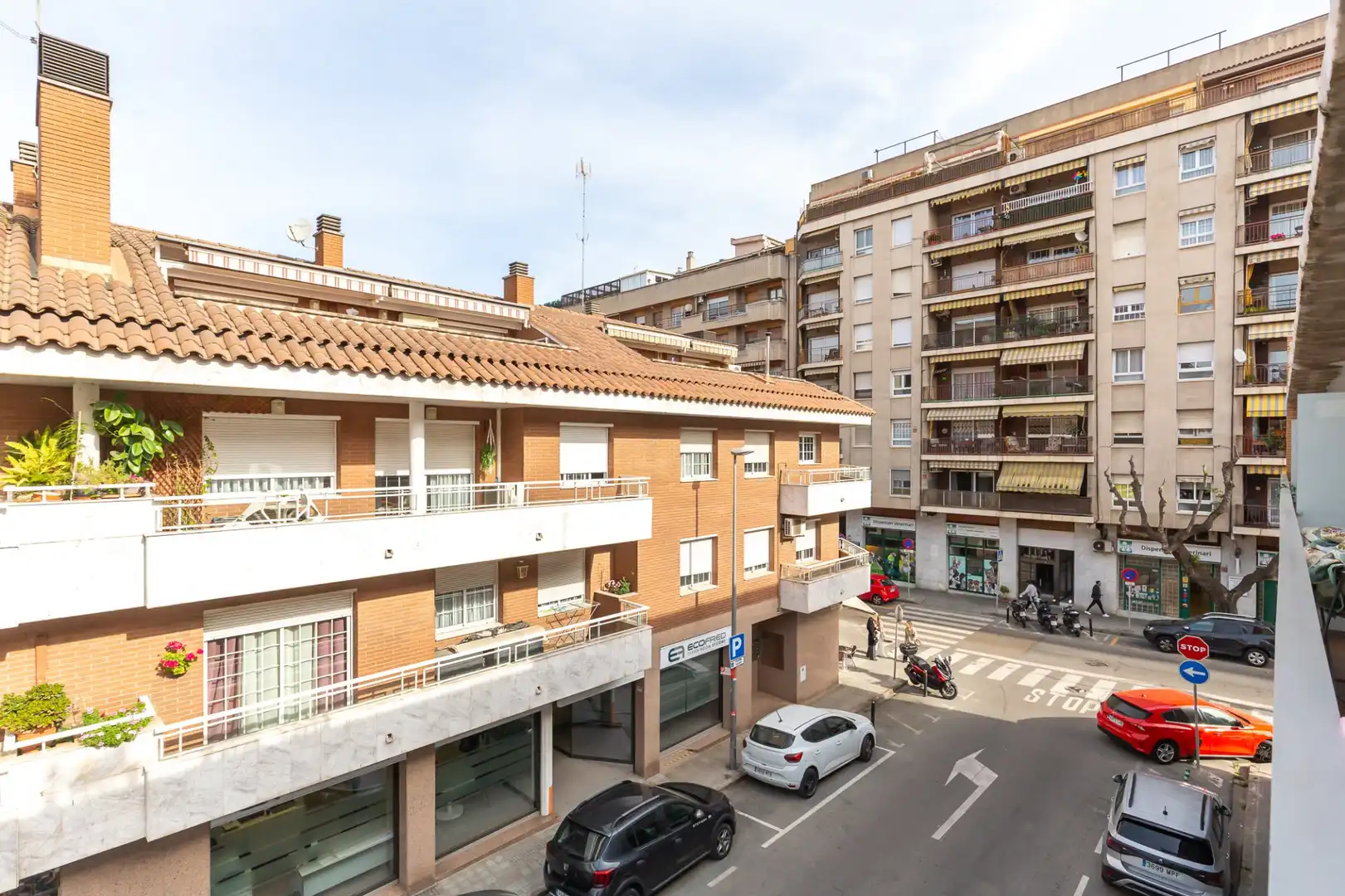 Vista exterior de Ático en venta en Rubí con Aire acondicionado, Calefacción y Terraza