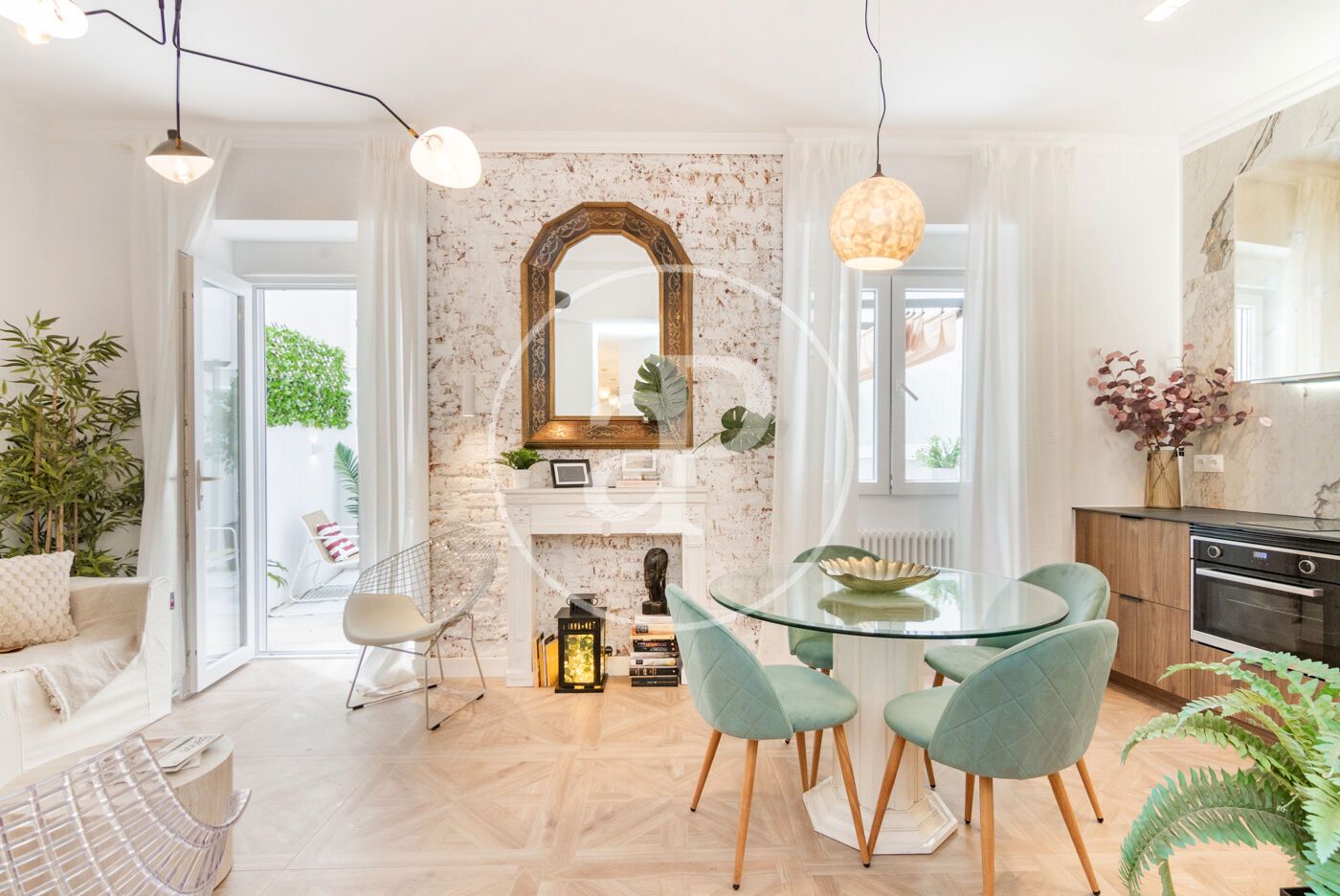 Dining room of Flat for sale in  Madrid Capital  with Air Conditioner, Heating and Terrace