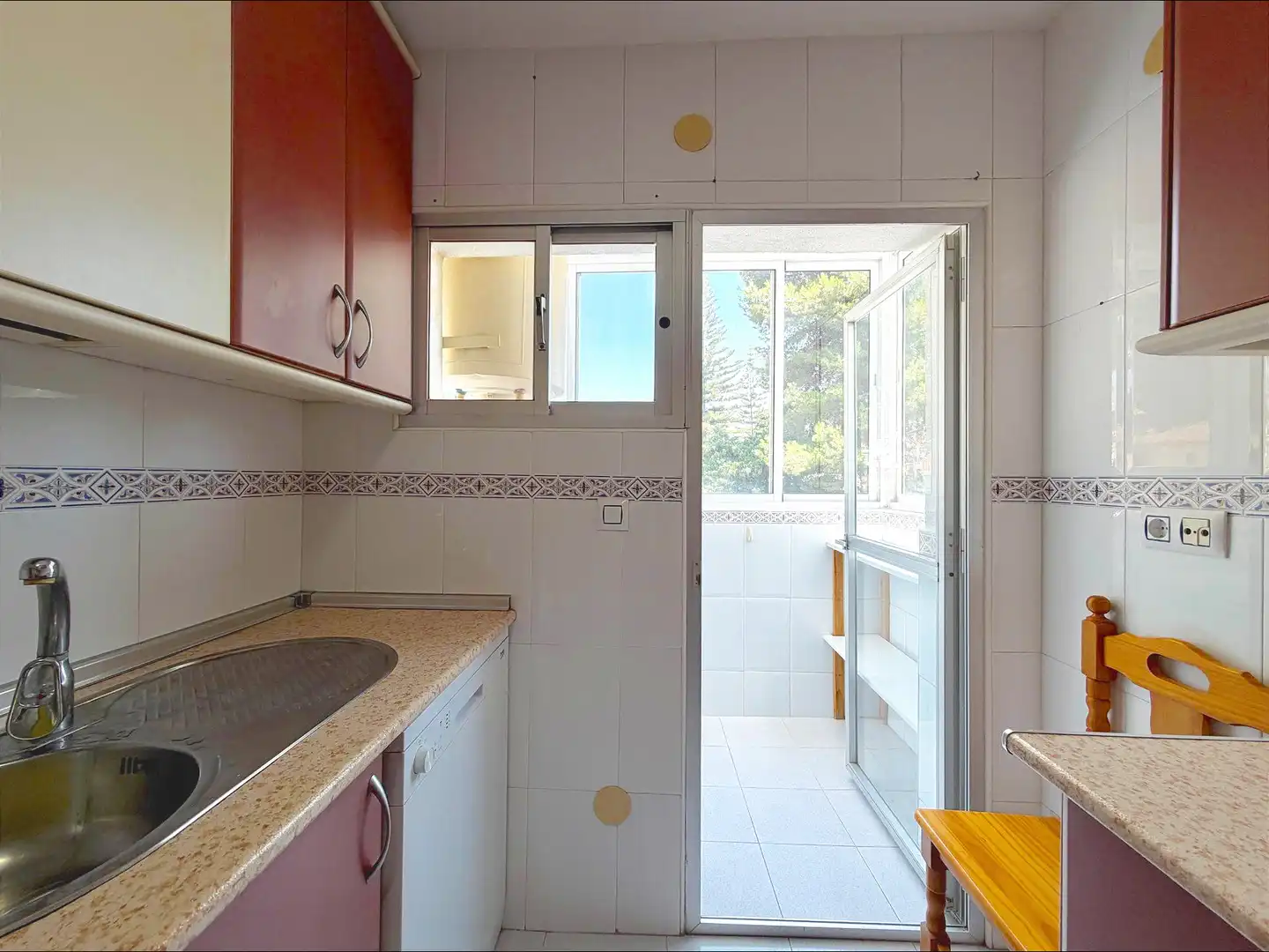 Cocina de Apartamento en venta en Mijas con Aire acondicionado, Jardín privado y Terraza