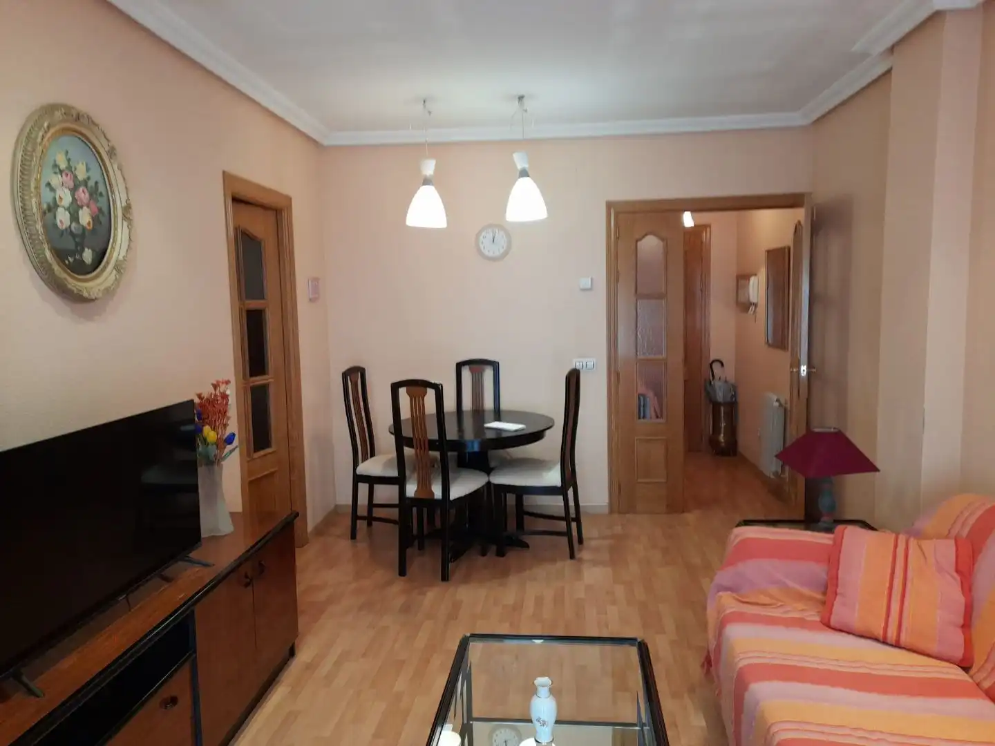 Wohnzimmer von Wohnungen zur Miete in Manzanares mit Klimaanlage und Balkon