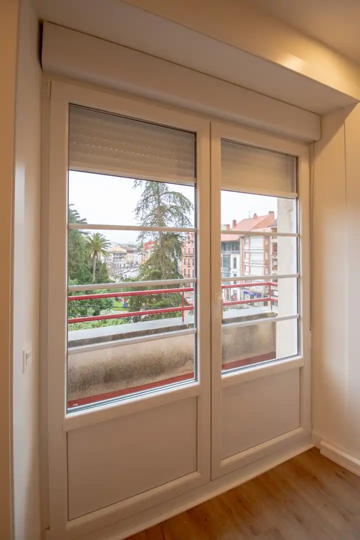 Habitación de Piso en venta en Villaviciosa con Calefacción, Terraza y Domótica