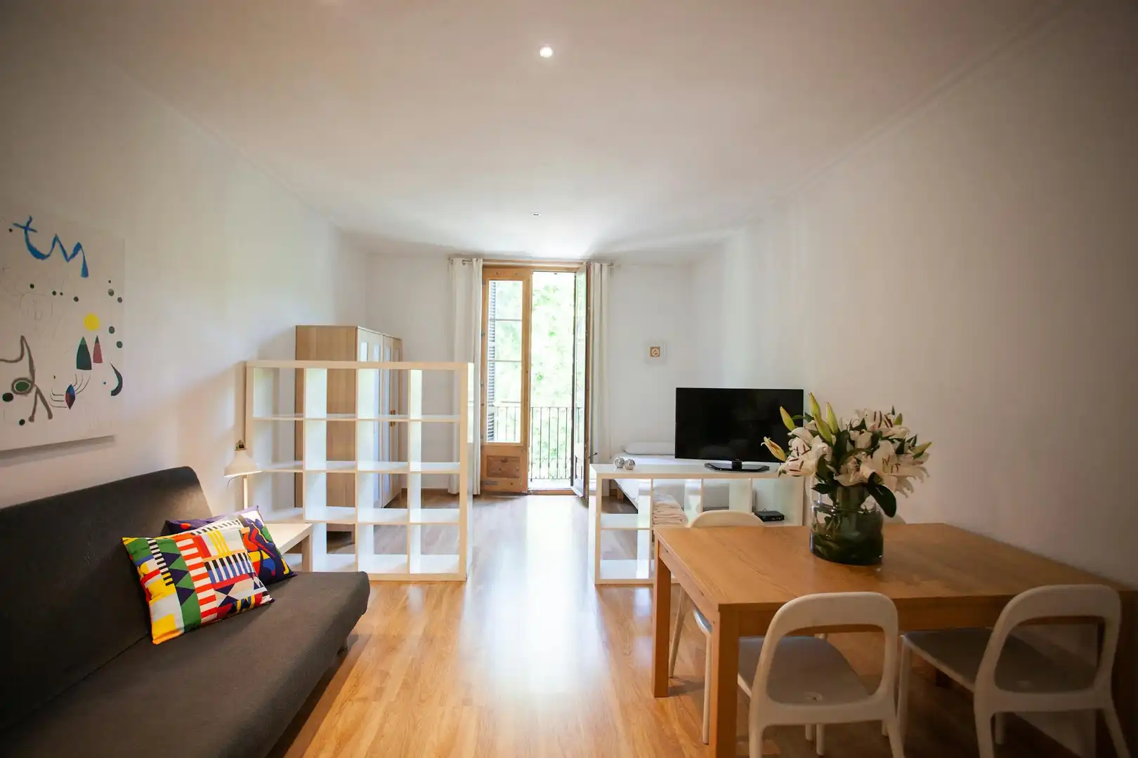 Sala de estar de Piso de alquiler en Barcelona con Aire acondicionado, Calefacción y Amueblado