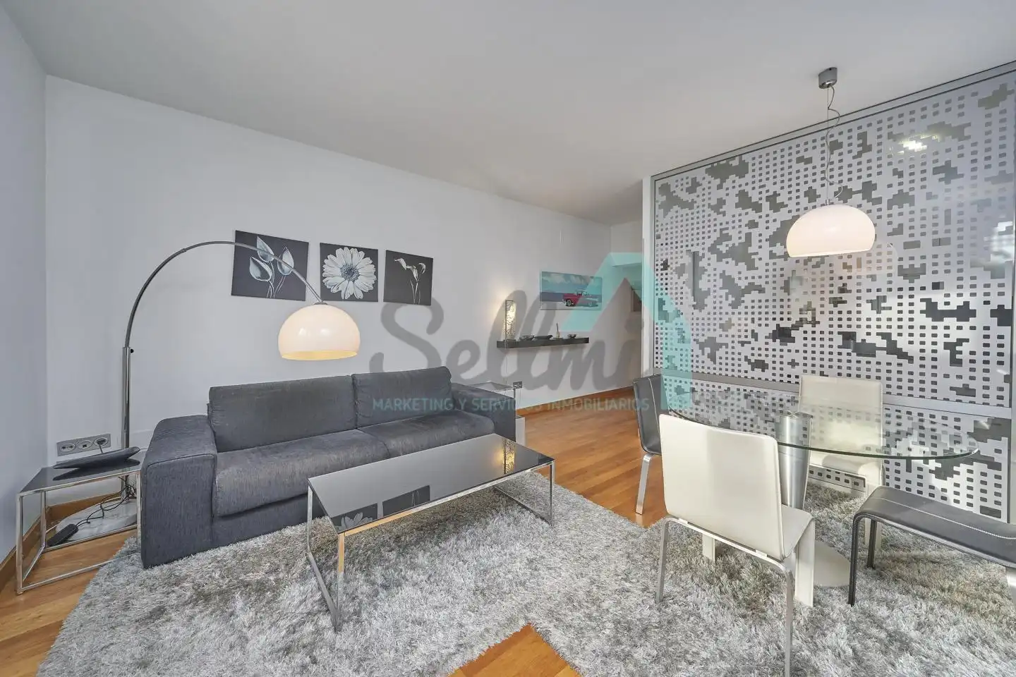 Wohnung zur Miete in Calle Marqués de San Esteban, Barrio del Centro