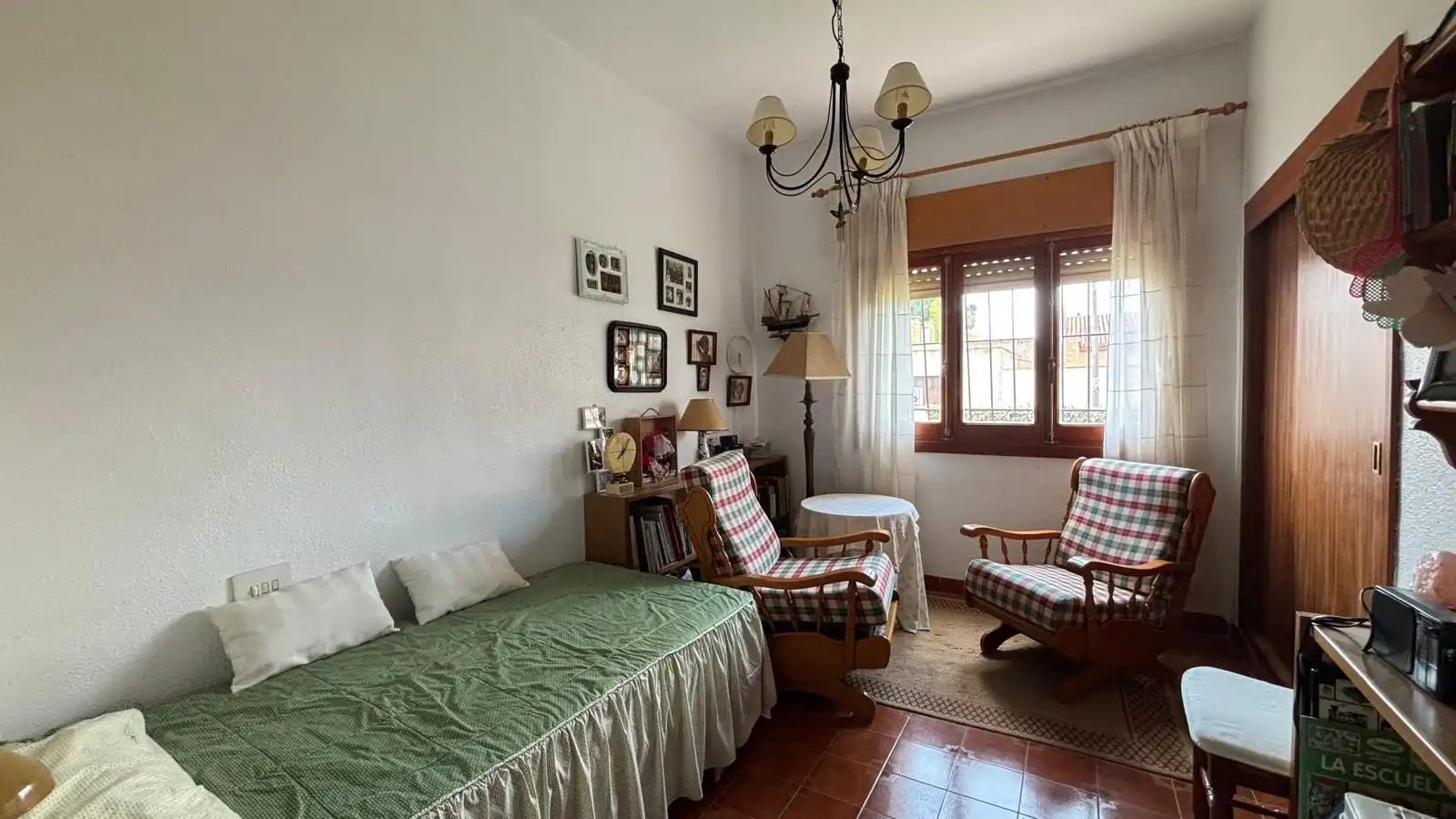Sala d'estar de Casa o xalet en venda en Cartagena amb Jardí privat