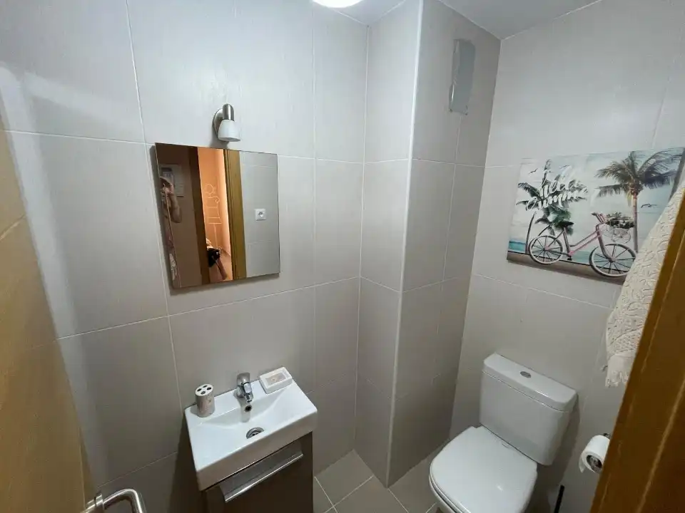 Bany de Apartament en venda en Torrox amb Aire condicionat, Calefacció i Terrassa