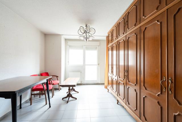 Piso en Venta en Paseo de los Jesuitas en Puerta del Ángel