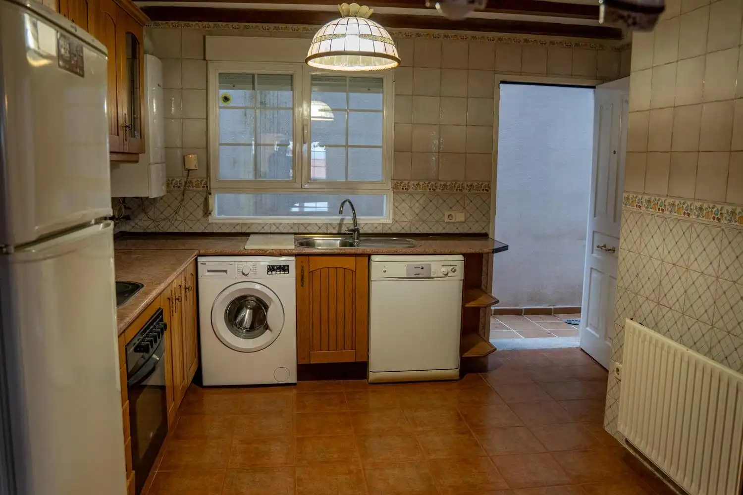 Küche von Einfamilien-Reihenhaus zur Miete in Miraflores de la Sierra mit Heizung, Möbliert und Balkon