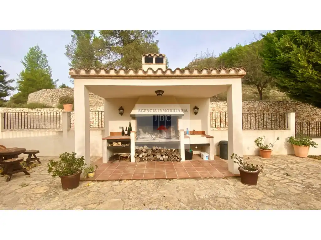 Jardí de Finca rústica en venda en Alcoy / Alcoi amb Jardí privat, Traster i Piscina