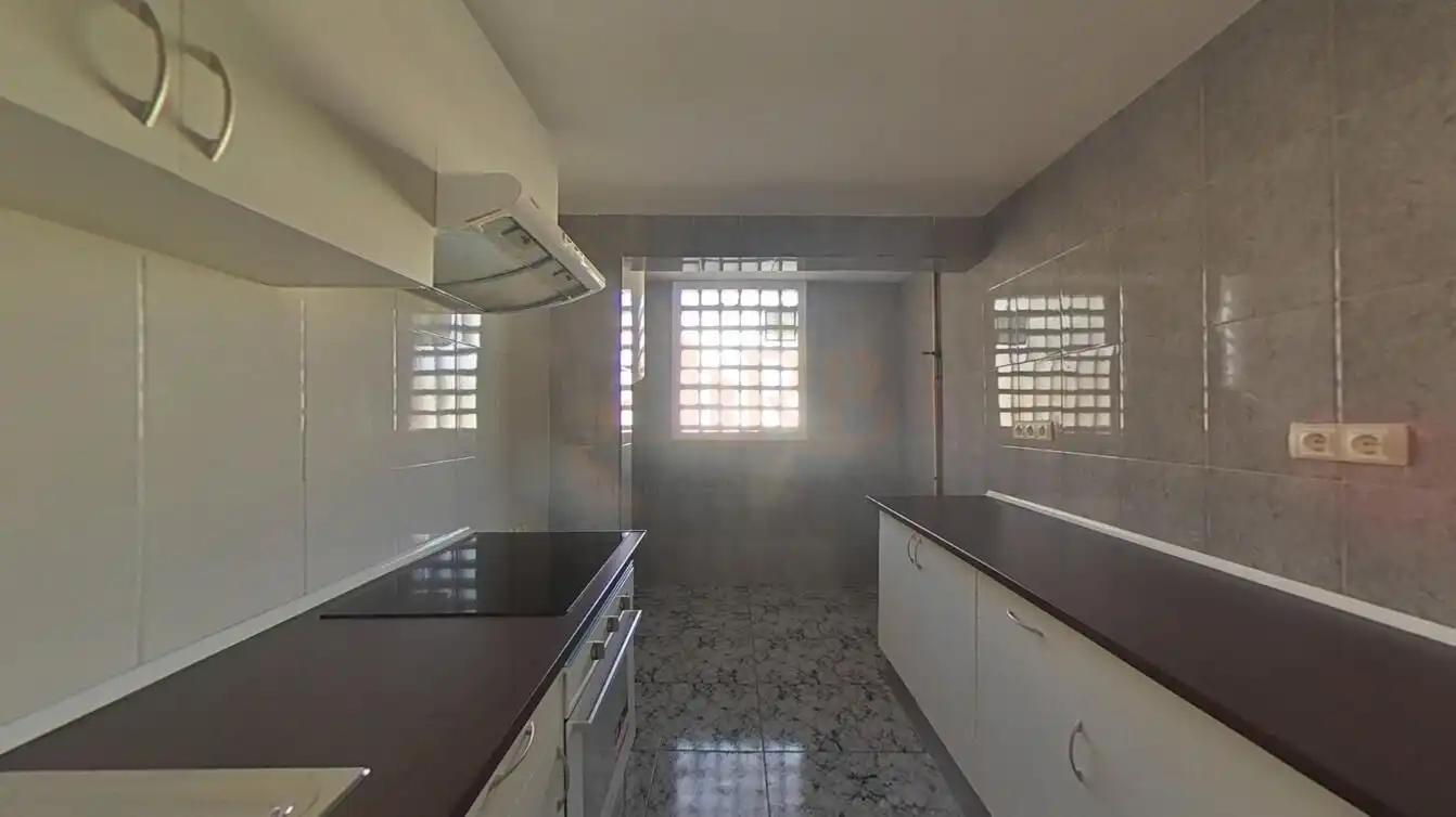 Piso en venta en Plaza HISPANITAT, 2, Torrent Ballester