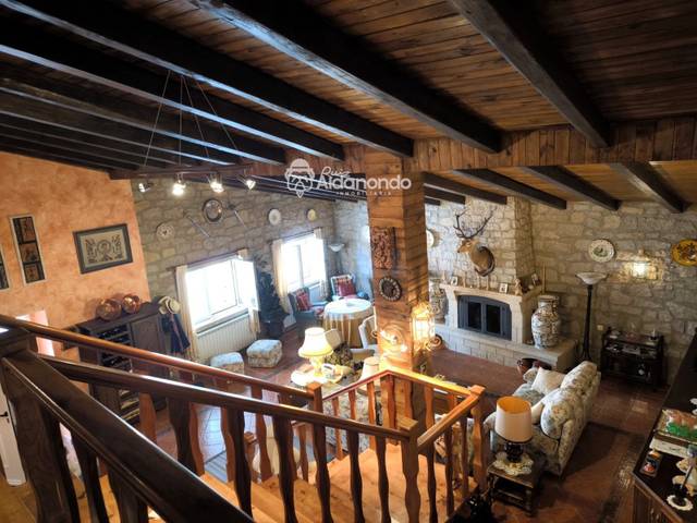 Casa-chalet en Venta en Larga en Castillejo de Martín Viejo