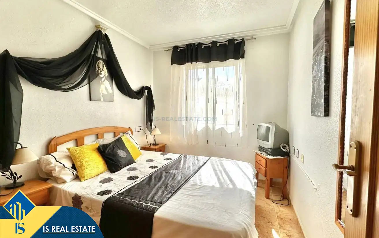 Bungalow with pool for sale in Zona Carrefour - Urbanizaciones, imagen 14