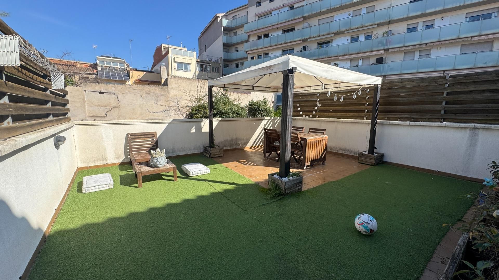 Terrace of Duplex for sale in Terrassa  with Air Conditioner, Heating and Parquet flooring