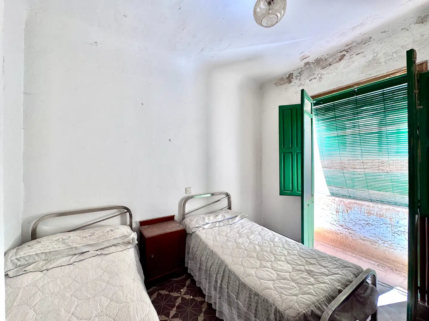 Habitación de Casa o chalet en venta en Lanjarón con Jardín privado y Amueblado