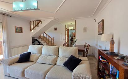 Living room of Duplex for sale in Rubí  with Heating and Terrace