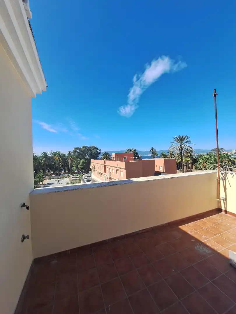 Vista exterior de Casa adosada en venda en San Roque amb Terrassa, Forn i Rentadora