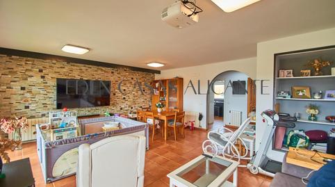 Foto 2 de Casa adosada en venda a Calle del Ametler, La Huerta, Alicante