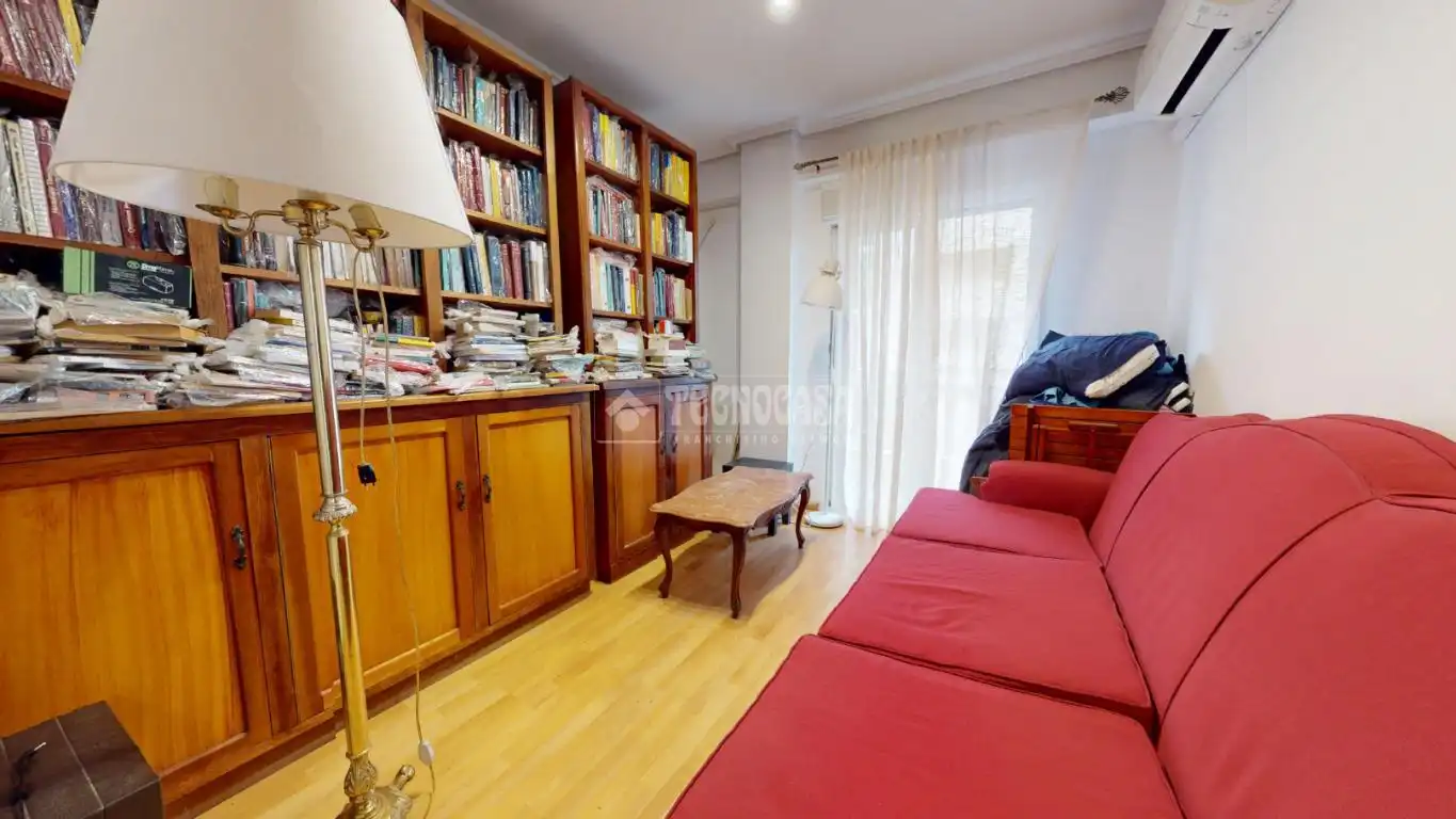 Dormitori de Pis en venda en Valencia amb Aire condicionat, Parquet i Traster