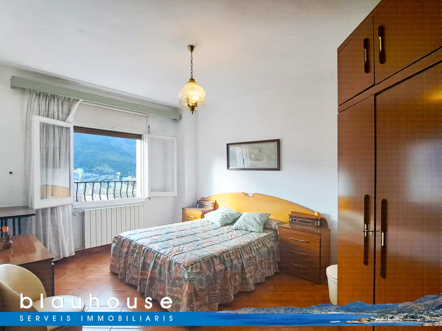 Habitación de Casa o chalet en venta en Portbou con Calefacción, Terraza y Trastero
